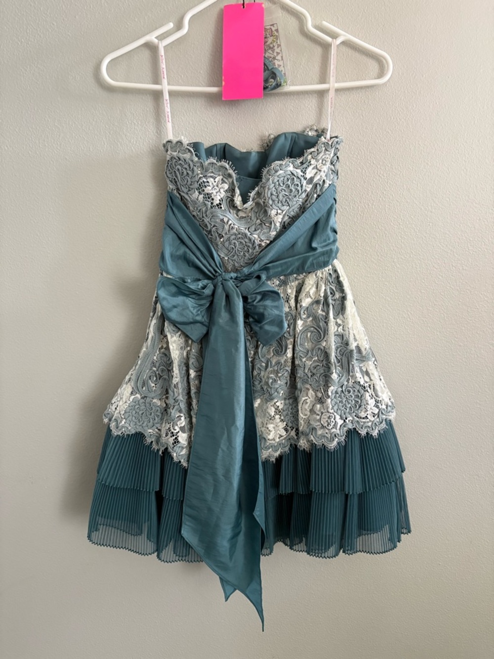 Betsey Johnson Teal and Ivory Strapless Lace Teacup Dress - Picture 3 of 8